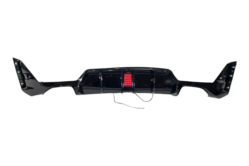 Difusor Trasero BMW G20 / G21 LCI 2023+ Look Competition Brillante Negro Luz de freno led