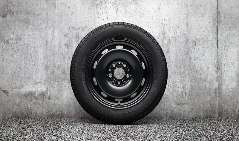 Rueda completa de invierno 175/65 R15 88H con llanta de acero negra OEM 36112460621 para MINI F55, F56, F57, Cooper, One, Cabrio… y más. Original MINI.