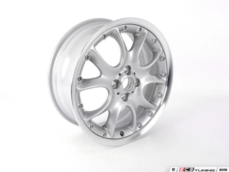 Llanta de aleación 2 piezas plata 7Jx17 ET48 OEM 36116775686 para MINI R50, R53, R56, R55 Clubman, R52 Cabrio, R57 Cabrio, R58 Coupé, R59 Roadster… y más. Original MINI.