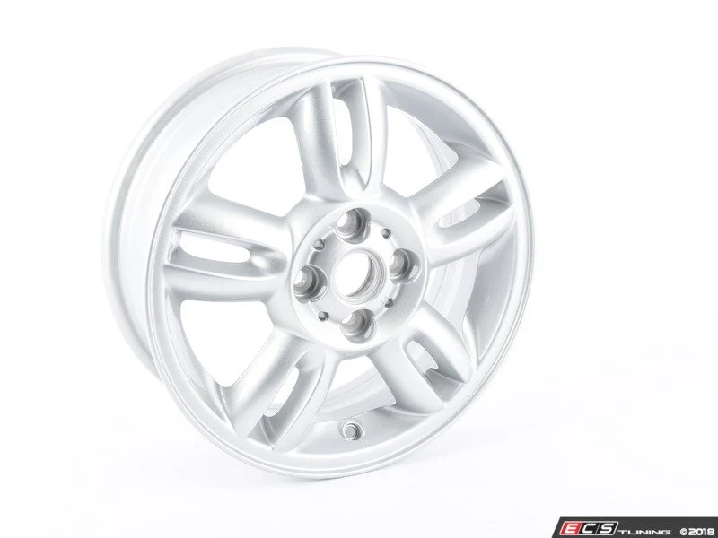 Llanta de aleación 5,5Jx15 ET45 5 Star Twin Spoke 118 bright silver OEM 36116791930 para MINI R55, R56, R57, R58, R59 y más. Original MINI.