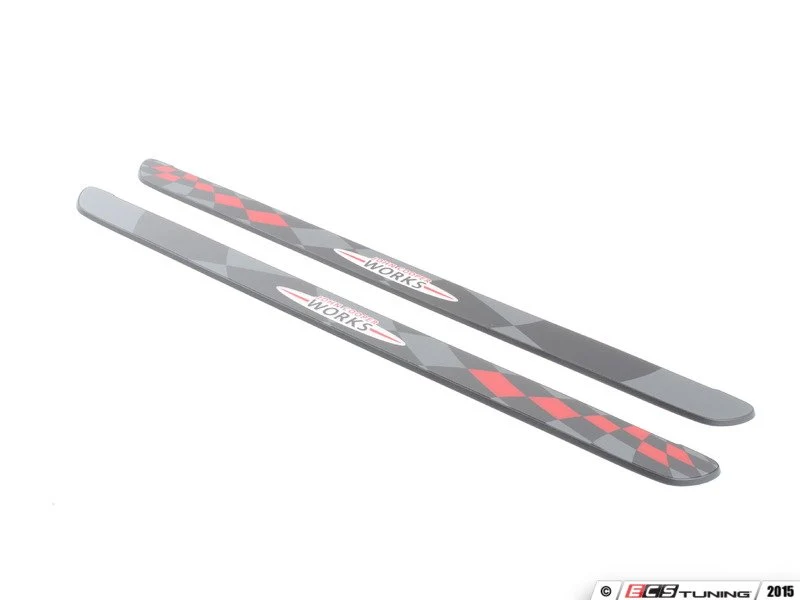 Juego de embellecedores LED para umbral de puerta OEM 51472357729 para MINI F56, F56 BEV, Cabrio F57 John Cooper Works... y más. Original MINI.