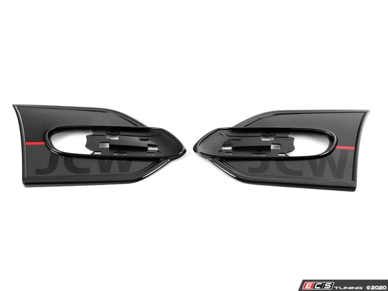 Kit de embellecedores laterales grandes JCW OEM 51132466563 para MINI F55, F56, F56 BEV, F57 alrededor del intermitente. Original MINI.