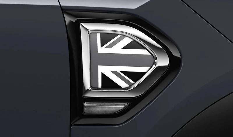 Moldura decorativa lateral Black Jack OEM 51132413352 para MINI Countryman F60, F60 LCI y más. Original MINI