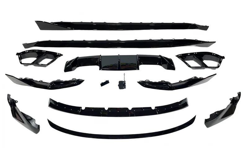 Kit De Carrocería BMW G80 M3 Look M Performance Negro Brillante