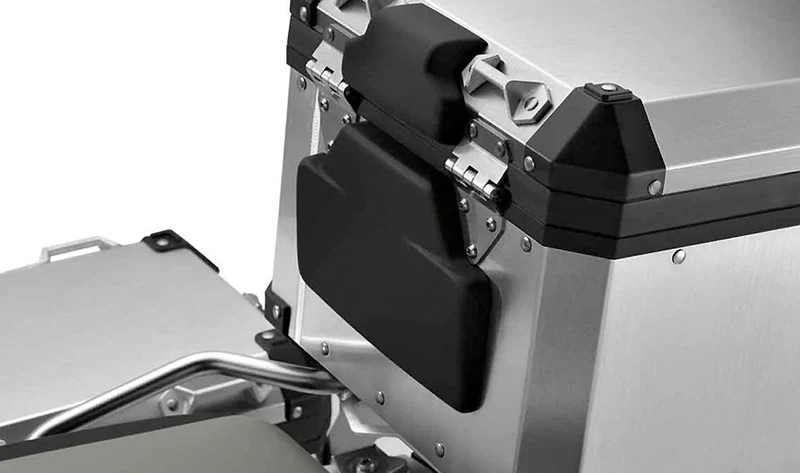 Juego de cojines de respaldo trasero para top case aluminio negro OEM 77448546808 para motos BMW F 800 GS, F 850 GS, F 900 GS, R 1200 GS, R 1250 GS... y más. Original BMW Motorrad