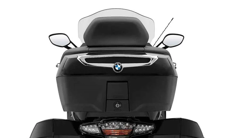 Top case trasero Touring 49 l Blackstorm Metallic OEM 77438553921 para motos BMW R 1200 RT, R 1250 RT, K 1600 GT, K 1600 GTL. Original BMW Motorrad