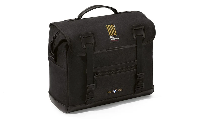 Bolsa lateral derecha Edición 100 Años 16 l negro/rojo OEM 77495A5CCA6 para motos BMW R 18, R 18 Classic… y más. Original BMW Motorrad