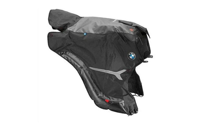 Manta cubrepiernas scooter negra OEM 77312455415 para motos BMW C 400 X y C 400 GT. Original BMW Motorrad.