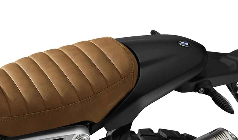 Tapa trasera negra para asiento monoplaza Scrambler OEM 77348560267 para motos BMW R nineT, R nineT Pure, R nineT Scrambler, R nineT Urban G/S. Original BMW Motorrad