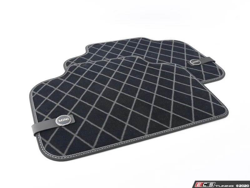 Juego de alfombrillas textiles traseras negras OEM 51472447612 para MINI Countryman F60 con volante a la izquierda. Original MINI.