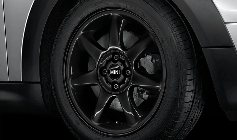 Llanta de aleación 16" Bridge Spoke 94 Jet Black 6,5Jx16 ET48 OEM 36116787238 para MINI R50, R53, R56, R55 Clubman, R52 Cabrio, R57 Cabrio, R58 Coupé, R59 Roadster... y más. Original MINI.