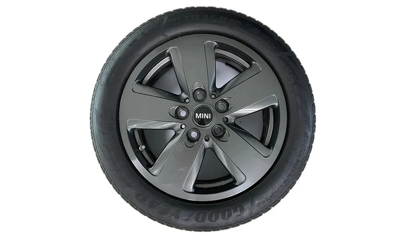 Juego de ruedas de invierno Revolite Spoke 517 OEM 10026606B para MINI F55, F56, F57. Original MINI.
