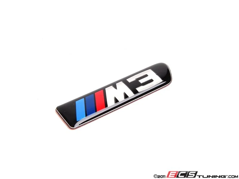 Emblema adhesivo derecho -M3- OEM 51138042228 para BMW Serie 3 E90, E92, E93 M3. Original BMW.