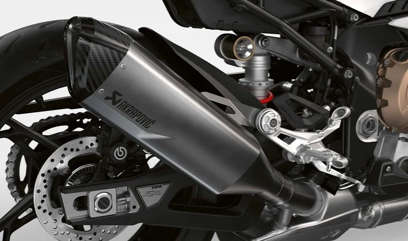 Silenciador deportivo OEM 77115A791B8 para motos BMW S 1000 R (K63), S 1000 RR (K67). Original BMW Motorrad.