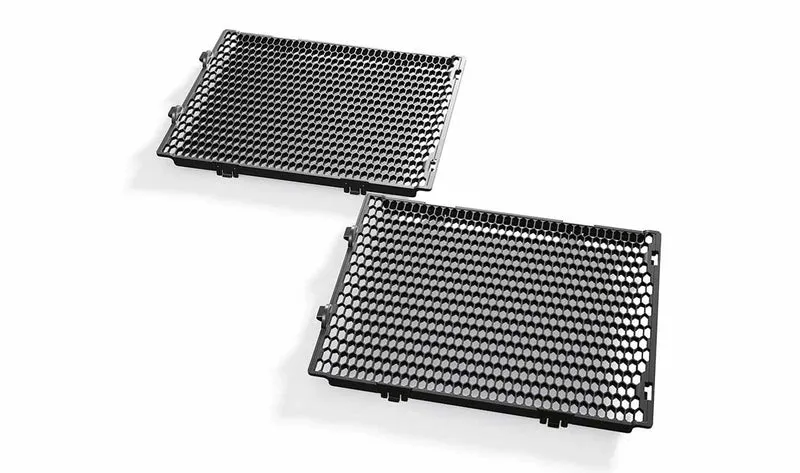 Rejilla protectora del radiador OEM 46631683109 para BMW Motorrad R 1300 GS, R 1300 GS Adventure. Original BMW Motorrad.