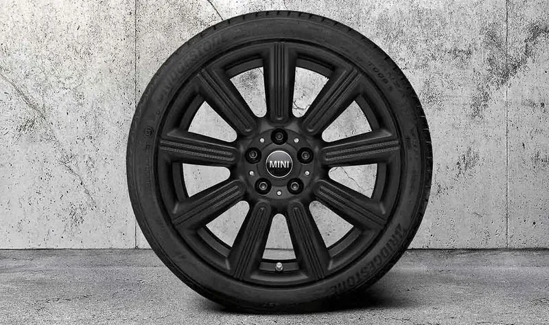Juego de ruedas Multiray Spoke 591 18" OEM 36115A19FD9 para MINI Clubman F54, F54 LCI... y más. Original MINI.