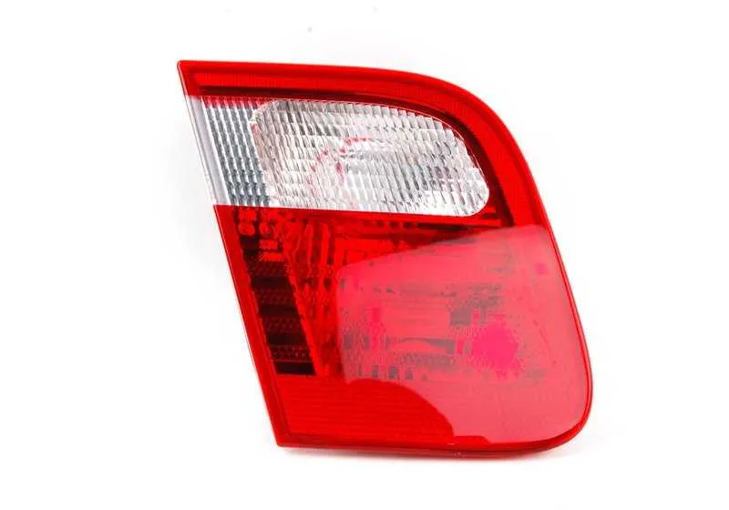 Luz trasera en tapa del maletero izquierda OEM 63218364923 para BMW Serie 3 E46. Original BMW.