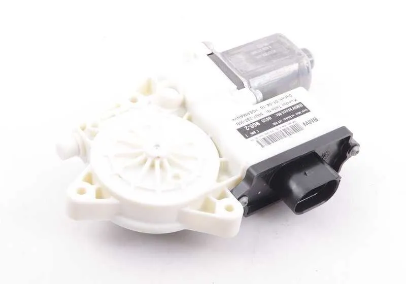 Accionamiento elevalunas trasero derecho OEM 67626925966 para BMW X3 E83, X3 E83 LCI. Original BMW.