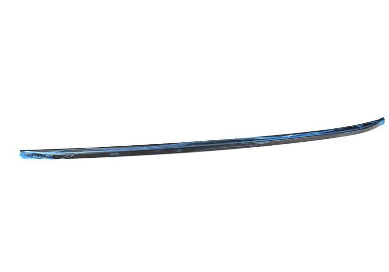 Techo borda izquierda OEM 51137441651 para BMW X2 (F39) en color negro. Original BMW.