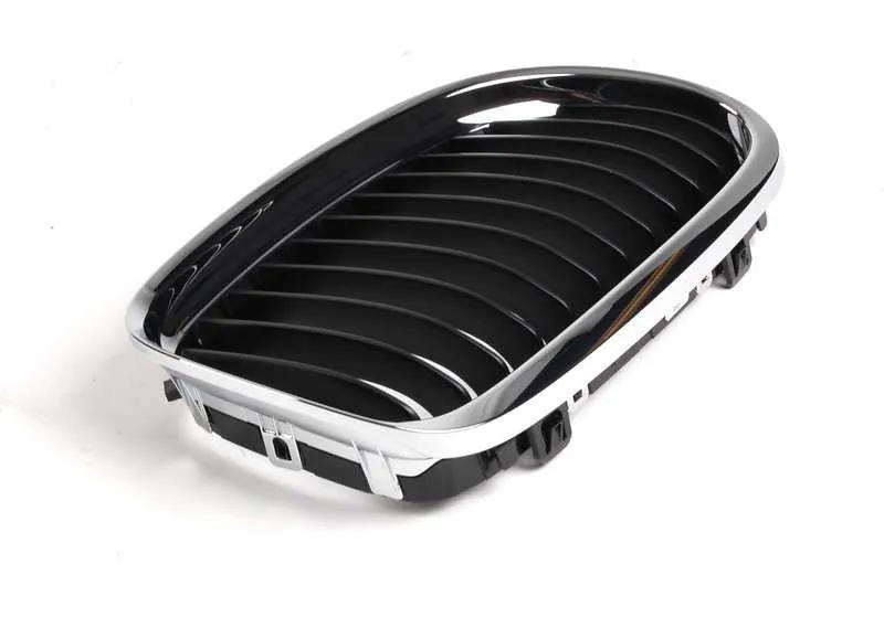 Rejilla de adorno con marco cromado derecho OEM 51137201968 para BMW Serie 3 E90 LCI, E91 LCI. Original BMW.