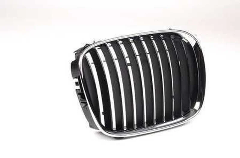 Rejilla de adorno derecho OEM 51138159316 para BMW Serie 5 E39. Original BMW.