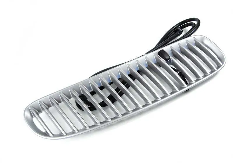 Rejilla de adorno entrada de aire derecha OEM 51137124824 para BMW X5 E53. Original BMW.