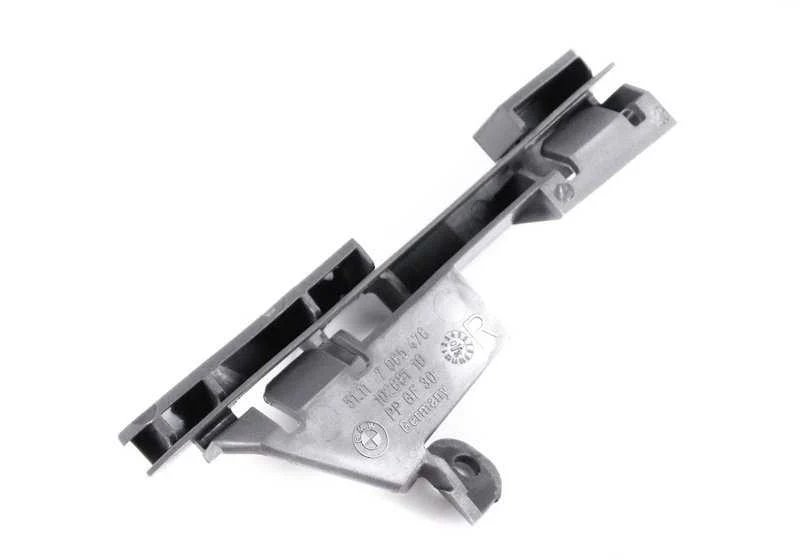 Guía derecha OEM 51117065476 para BMW Serie 3 E46 (316Ci, 316ti, 318Ci, 318ti). Original BMW.