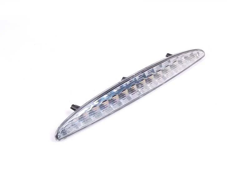 Tercera luz de freno trasera blanca OEM 63256935790 para MINI R50, R53... y más. Original MINI.