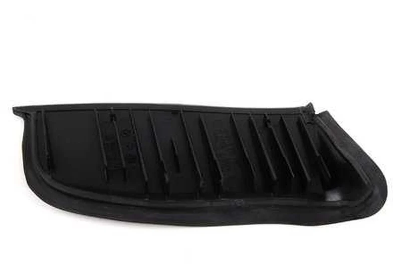 Paramento derecho trasero OEM 63216933018 para BMW Serie 3 E46. Original BMW.