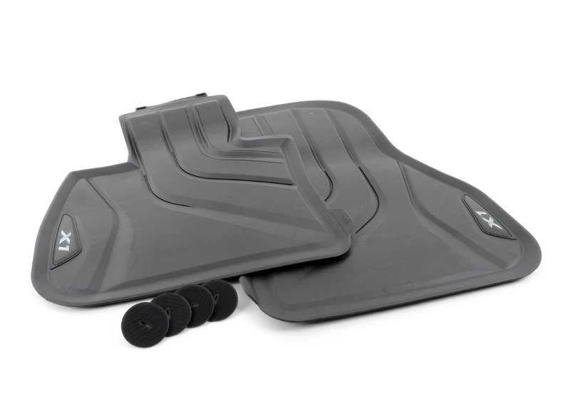 Alfombrillas delanteras todo tiempo OEM 51472365853 para BMW X1 F48, X1 F48 LCI. Original BMW.