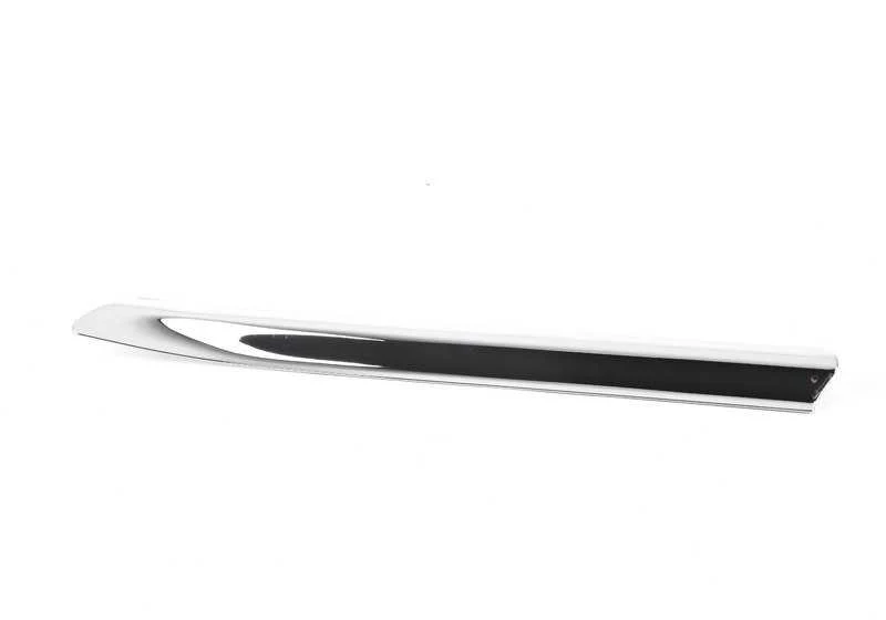 Listón parachoques delantero derecho cromado OEM 51138238876 para BMW Serie 3 E46 (1999-2006). Original BMW.