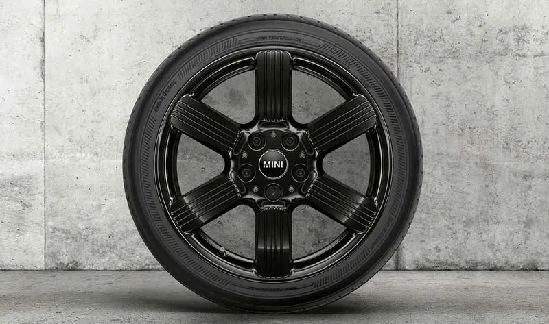 Llanta de aleación ligera jet black uni 17" OEM 36106898289 para MINI F56, F56 LCI, F55, F55 LCI, Cabrio F57... y más. Original MINI.