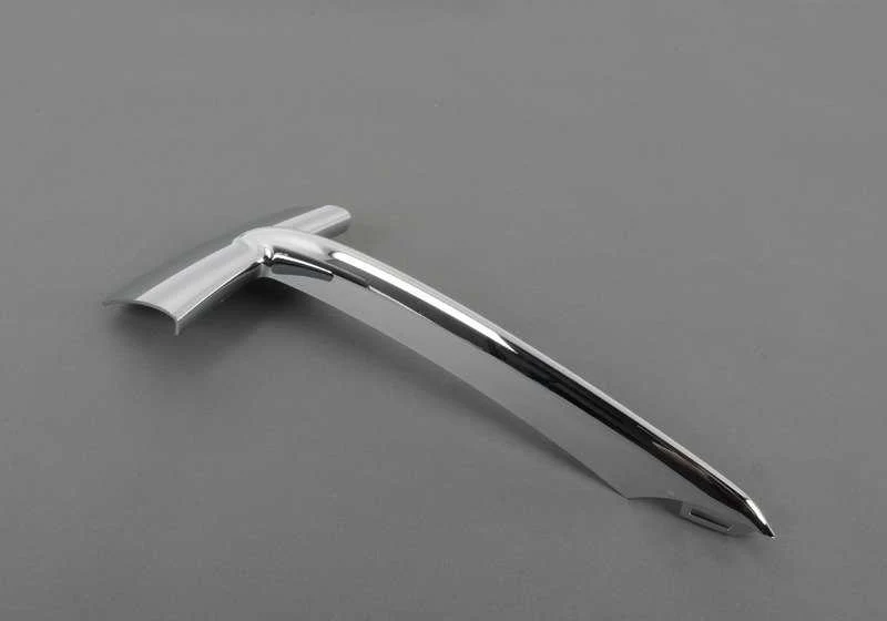 Embellecedor rejilla lateral derecha OEM 51117325396 para BMW X5 F15, X6 F16. Original BMW.