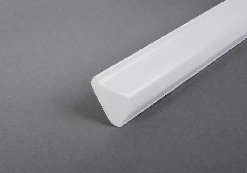 Listón parachoques puerta izquierda imprimado OEM 51137001043 para BMW Serie 3 E46 (316Ci, 318Ci, 320Ci, 323Ci, 325Ci, 328Ci, 330Ci). Original BMW.
