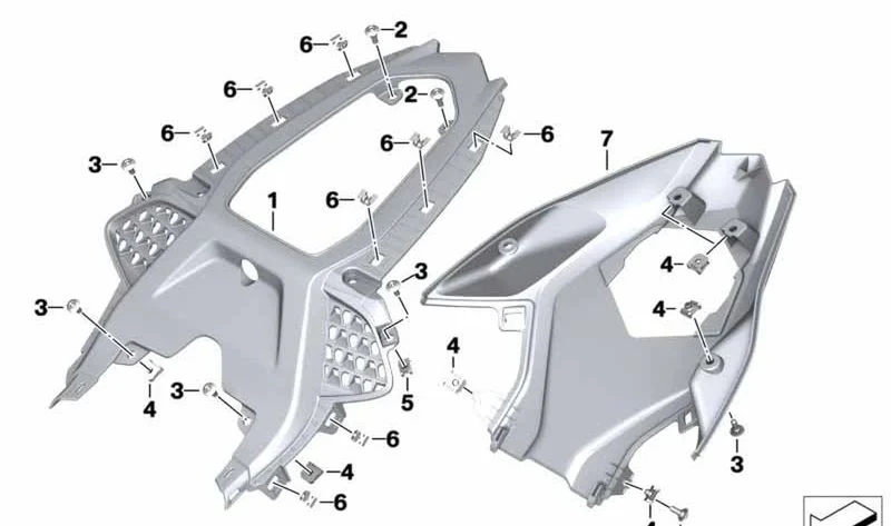 Parte trasera inferior OEM 46628569780 para motos BMW M 1000 RR (K66), S 1000 RR (K67). Original BMW Motorrad.