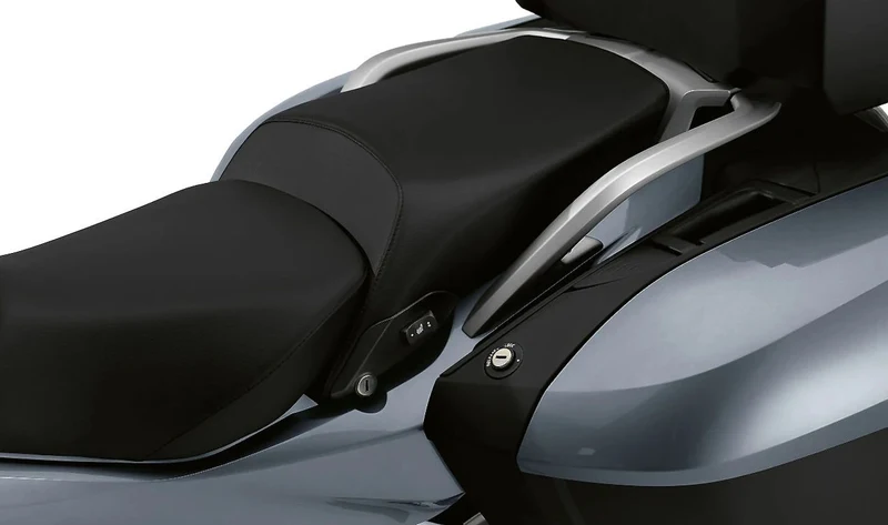 Asiento del conductor negro OEM 52538544782 para motos BMW R1200RT, R1250RT. Original BMW Motorrad.