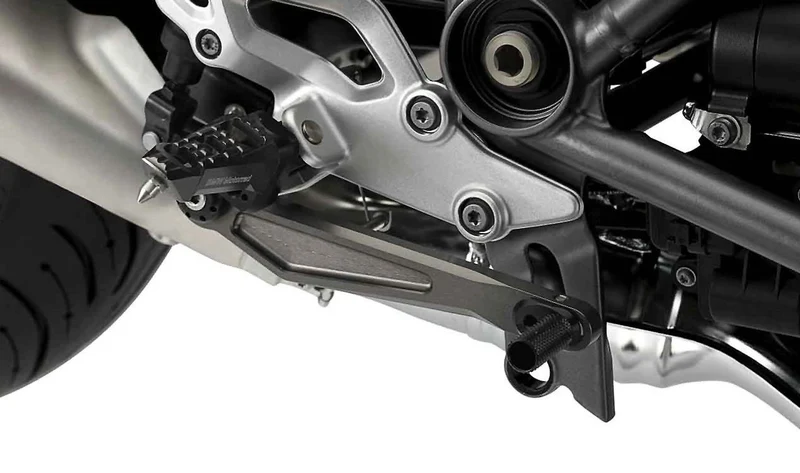 Reposapiés izquierdo ajustable OEM 77258552071 para motos BMW R 1200 R, R 1250 R, R 1200 RS, R 1250 RS. Original BMW Motorrad.