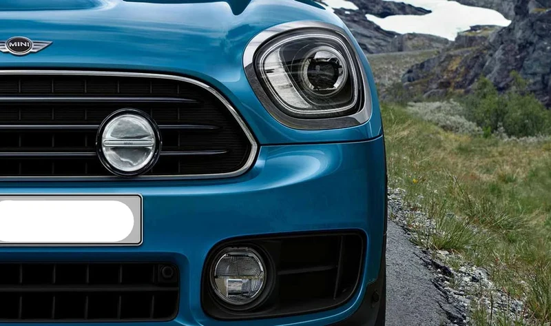 Kit de reequipamiento faros LED adicionales negro OEM 63122287148 para MINI F56, F55, F54, R56, R60, R61... y más. Original MINI.