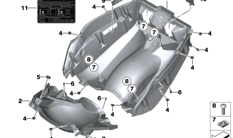 Tapa de luz trasera OEM 46637725303 para motos BMW C 650 GT (K19). Original BMW Motorrad.
